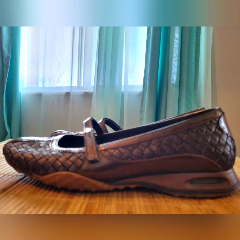 Bronze Cole Haan X Nike Air woven leather Mary Jane ballet flats (6)🩰 - Picture 5 of 9